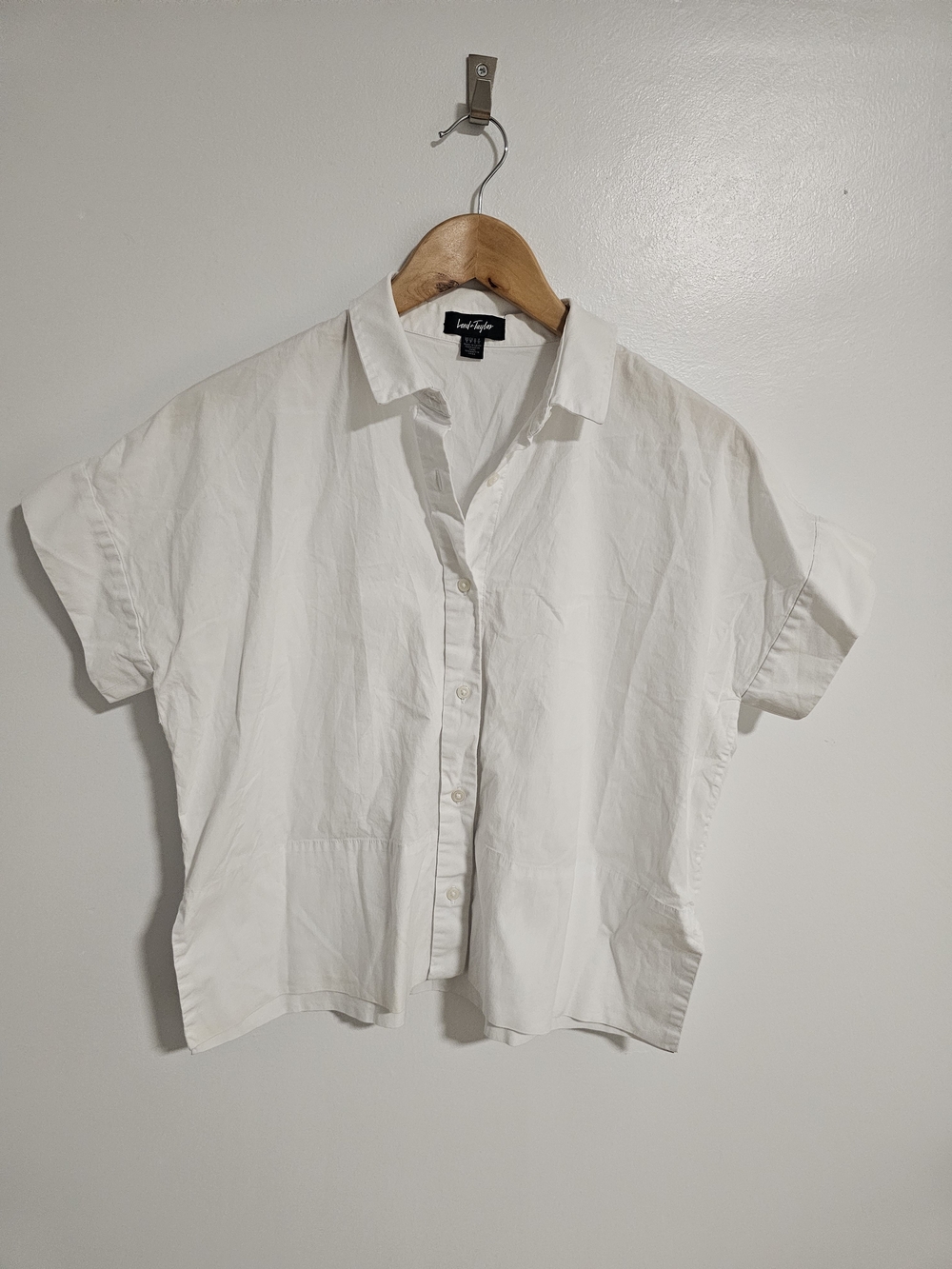 Lord & Taylor White Button-Up Shirt Boxy Short Sleeves Crisp White Small Cotton